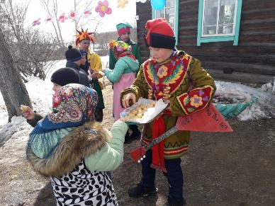 «Народное гуляние в деревне Отрадная»